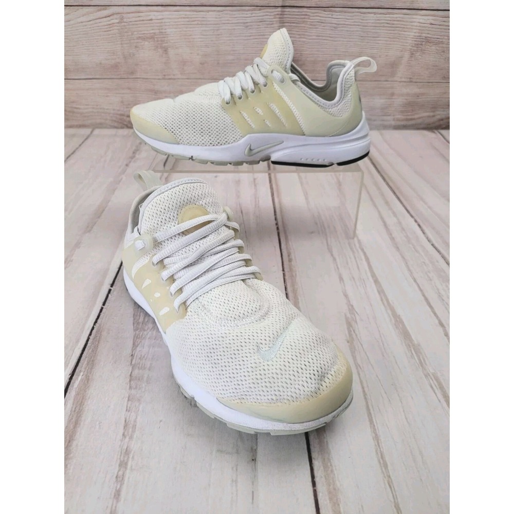 Nike Air Women's Presto Sneakers Shoes Size 7 White Platinum 878068-100
